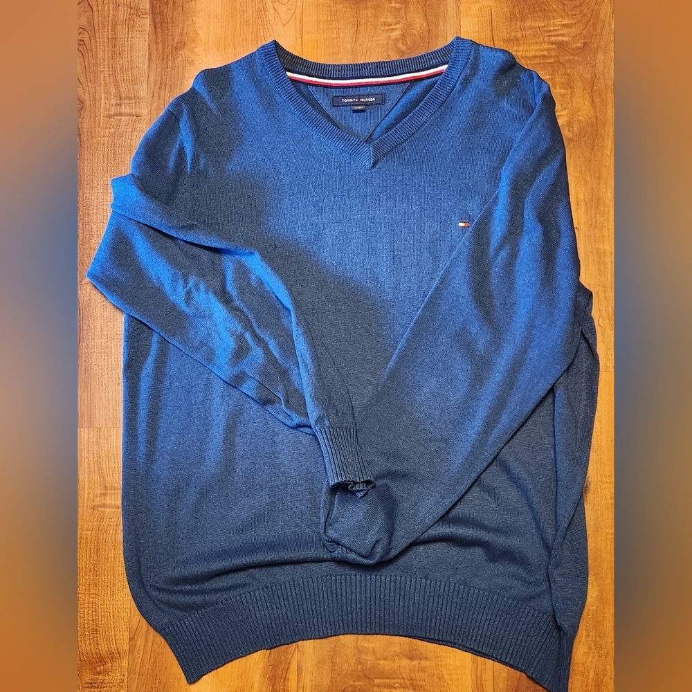 Tommy Hilfiger sweater